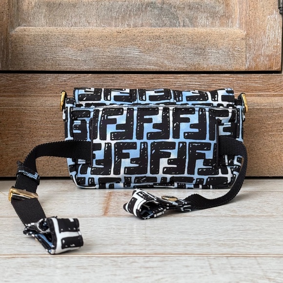 Fendi Joshua Vides Convertible Baguette 8BR784 - Picture 6 of 16